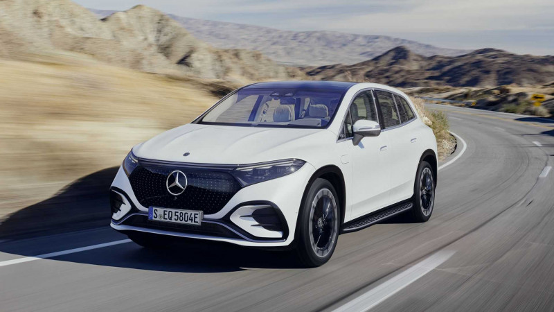 Обзор электромобиля EQS SUV Mercedes